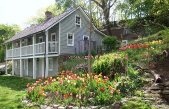 Jug Tavern Of Sparta